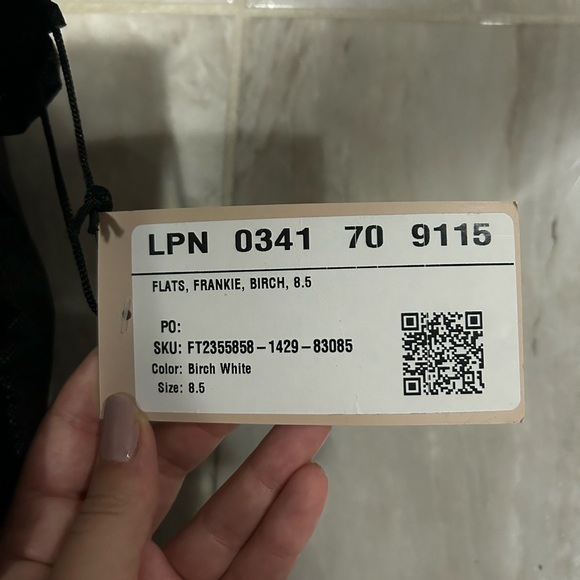 Just Fab Frankie Flat Loafer - Never Worn- Cream/Off White - Picture 10 of 10